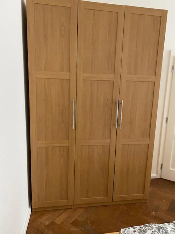 Large 3 Bedroom Family Apartment With Balcony Prague