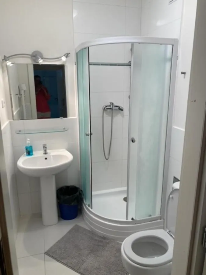 Large 3 Bedroom Family Apartment With Balcony Prague