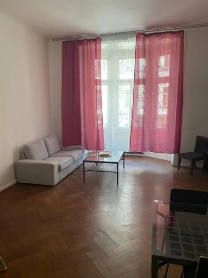 Large 3 Bedroom Family Apartment With Balcony Prague