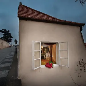 Design Neruda Prag